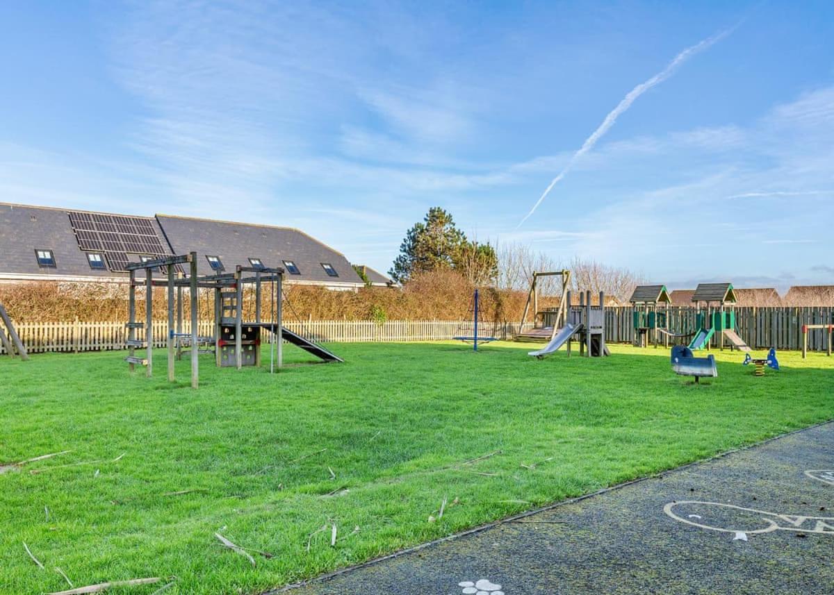 Bay Retreat Villas Saint Merryn Exterior photo