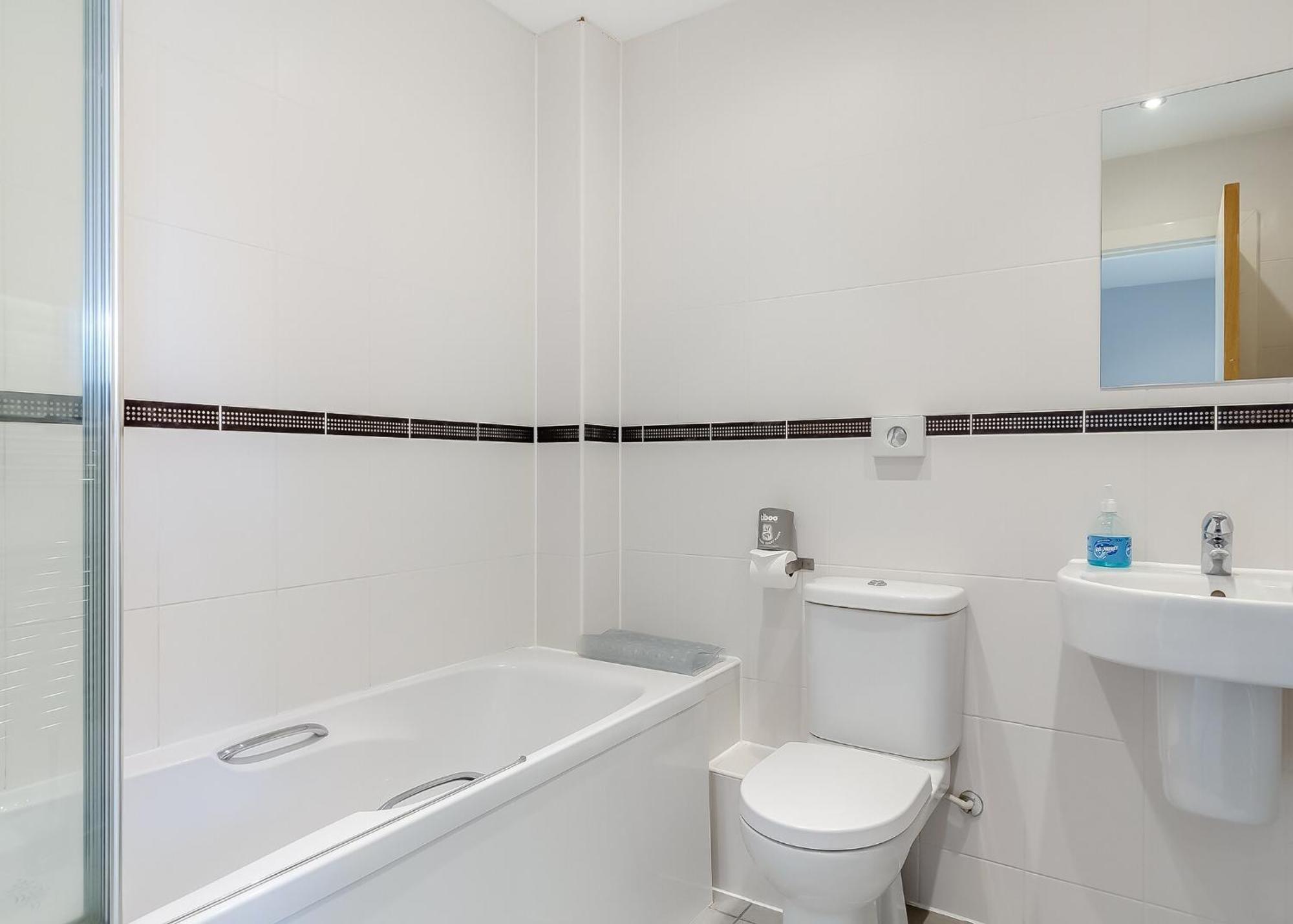 Bay Retreat Villas Saint Merryn Room photo